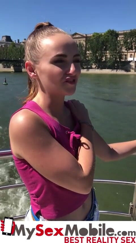 MySexMobile: Tour sessuale con Lady Bug a Parigi