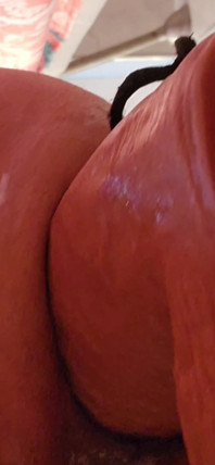 Huge Asspussy Gape with Help From 9.5 in. Circumference King Cock Chubby!