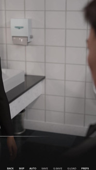 Černá milf učitelka podvádí svého paroháčského manžela s mladým ptákem na vysokoškolské toaletě - Tabu university (parní hra)