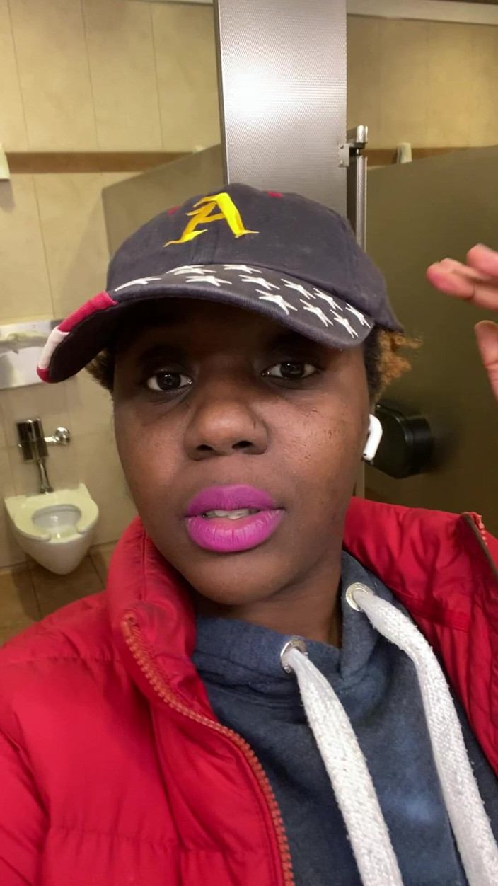 ALLIYAH ALECIA: Já se bavím