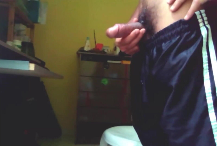 Couple 2 Black: Video 119 usar estos pantalones cortos me pone duro