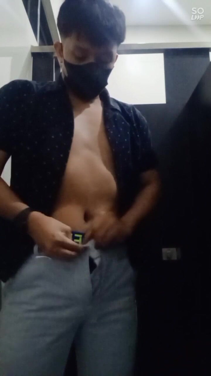 Rent A Gay Productions: Mc Donalds Manila Waninging and Cumshot