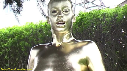 Fetish Islands: Loco al aire libre, chica de la estatua de la...