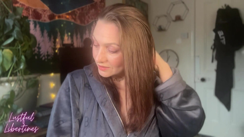 Lustful Libertines: Step-moms Facetime Turns to JOI