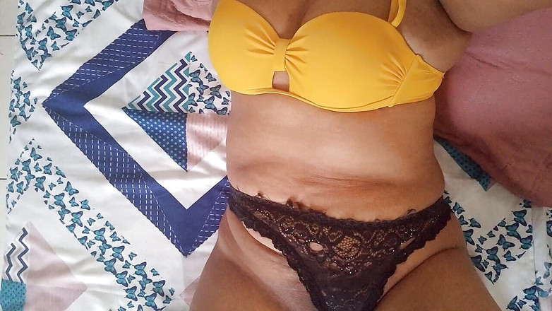 PATY PATY: Maka berilah itu masturbasi karena dia adalah vanessa yang meluruskannya...