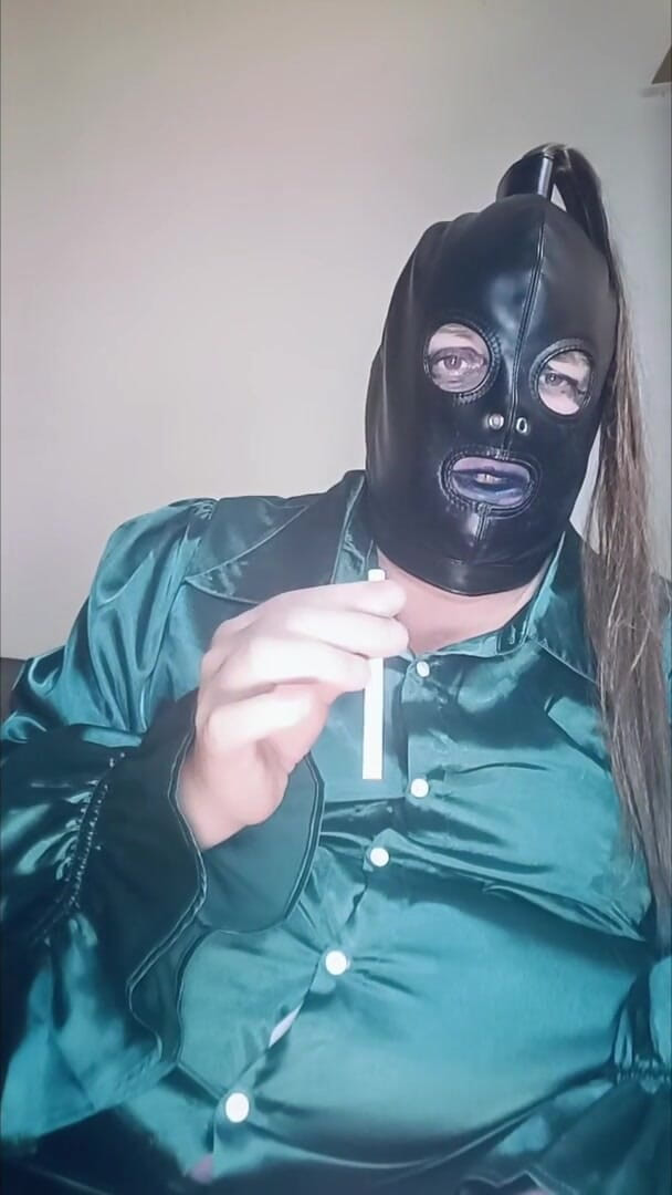 Stephanie-Nicole-TV: Partie 1 - Est-ce que cela compte comme fétiche du ventre ? BBW...
