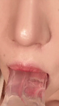 Gorgeous Beauty’s Intimate Dildo Play