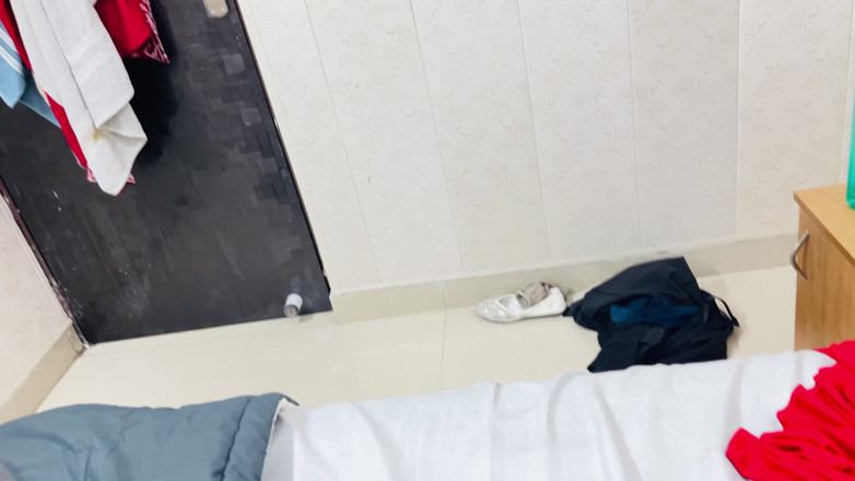 Sexychickworld: Fucked Alka Bhabhi in Her Own Room She Took the...