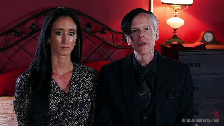 Kink University: Kỹ năng làm tình thô bạo: Cách sử dụng gối