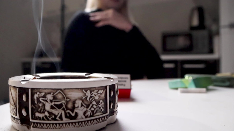 MertyXXX: タバコを忘れたので家に帰った