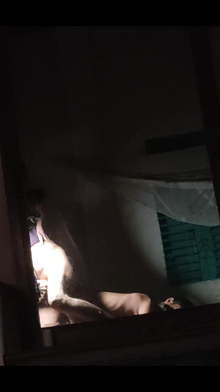 Ahpanal: Ateşli sikiş ayna görünümü