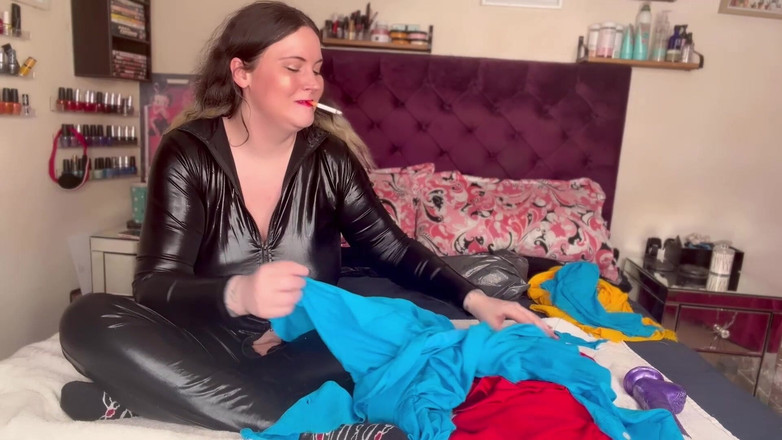 MissFFW: El espectador envió ropa de señorita con ex novias