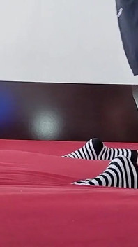 요가 알몸으로 하는 아마추어 밀프, 털이 무성한 보지, 큰 엉덩이, 거유