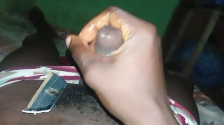 Africatrans: Si Eboni TS Lelaki Menghisap Zakar Besar.