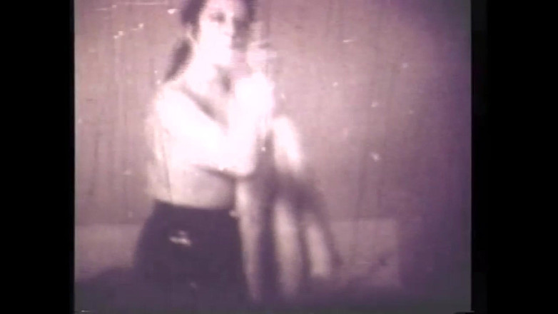 Vintage Megastore Full hd: लेस्बियन पिटाई