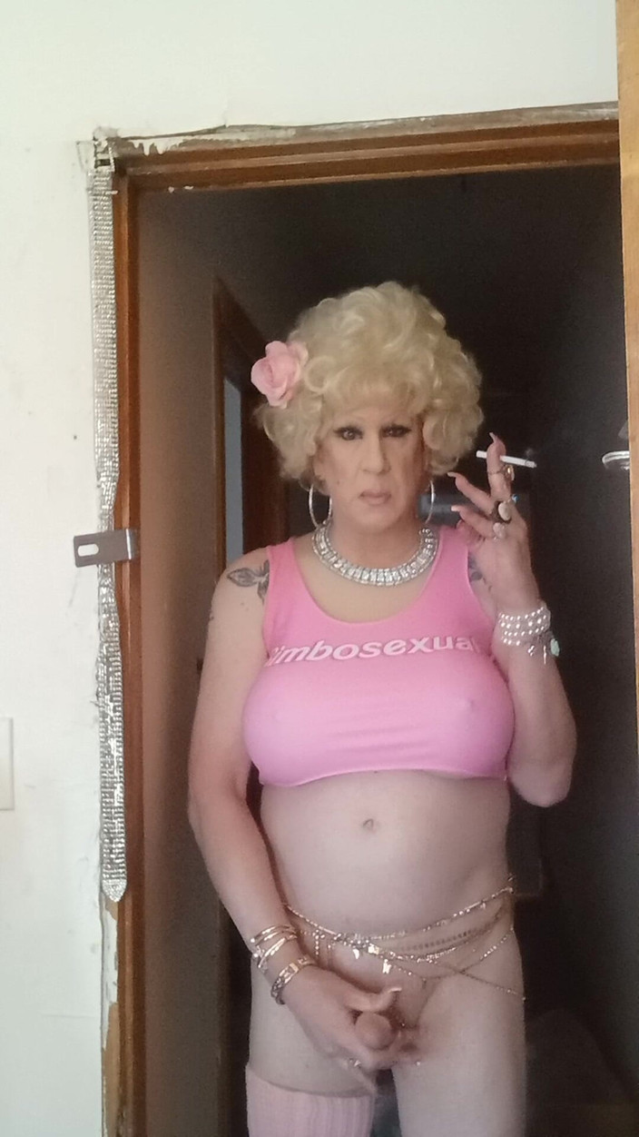 Mshollbrook: Bimbosexual