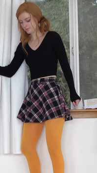 Čůrání do kalhotek a punčoch