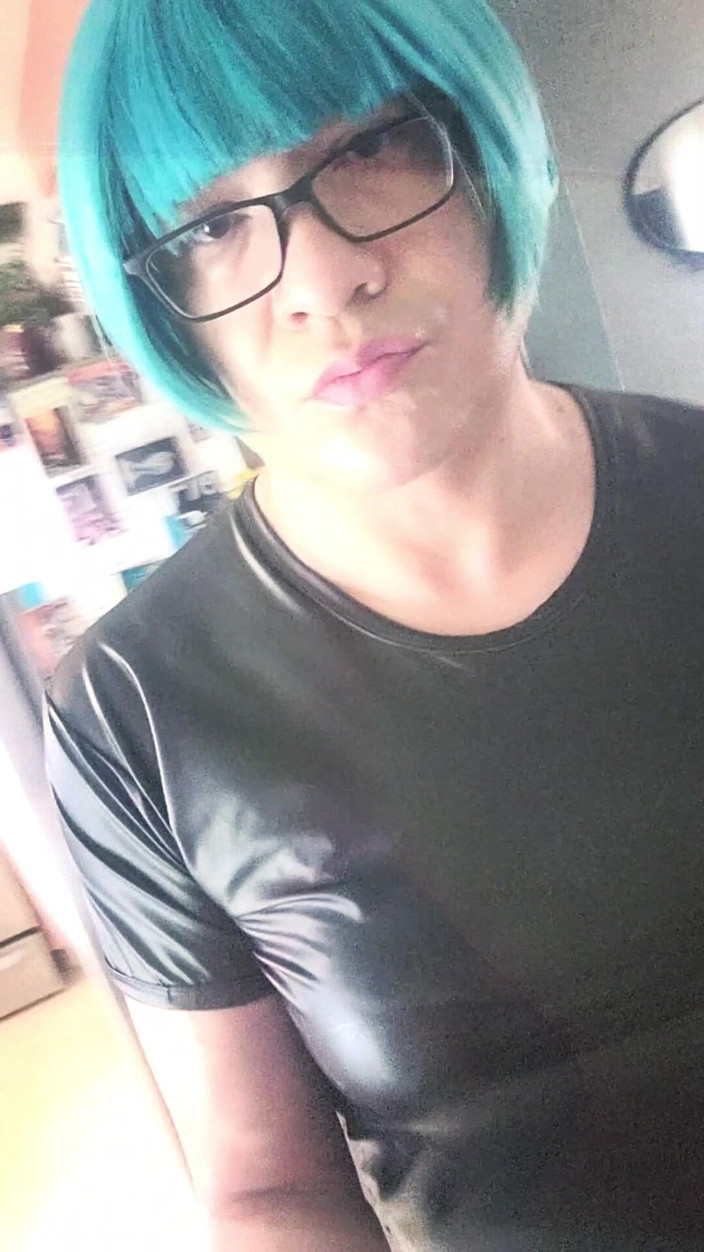 kandiKane: Alle in ihrer sexy Sissy-schlampe, arschpfeife mit Riesenglasdildo