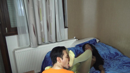 Foot Girls: Ebony teen Barbie colored nylon feet licking