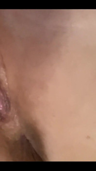 Im Wet and Horny. Do U Wanna Put Your Dick in? Body