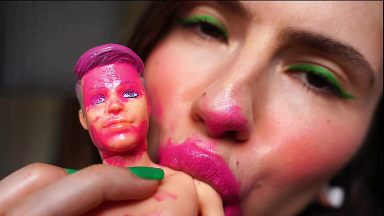 Rarible Diamond: Gentle Giantess Sticky Kiss 5