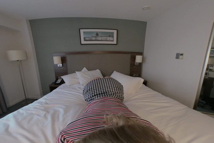 BlondeHexe VR: Трахни мене, як твою дівчину!