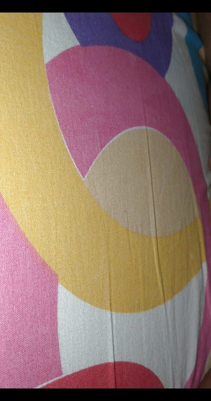 Pinki rockstar: Prstění oholená kundička a udělat jí stříkat