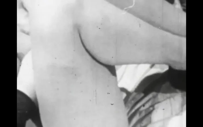 Vintage Usa: Cute Vintage Nude Striptease