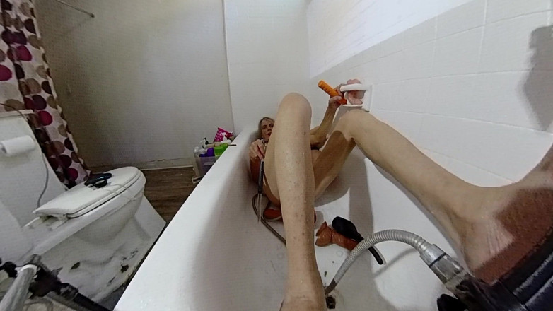 Lizzy Yum: Lizzy yum sd Temmuz 2025 dilating banyo yapıyor kenar amatör, solo #75