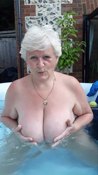 Lesbian Hot Tub Tit Fest!