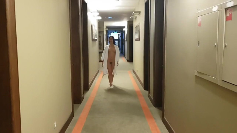 SweetButtocks: I Go to the Hotel Room