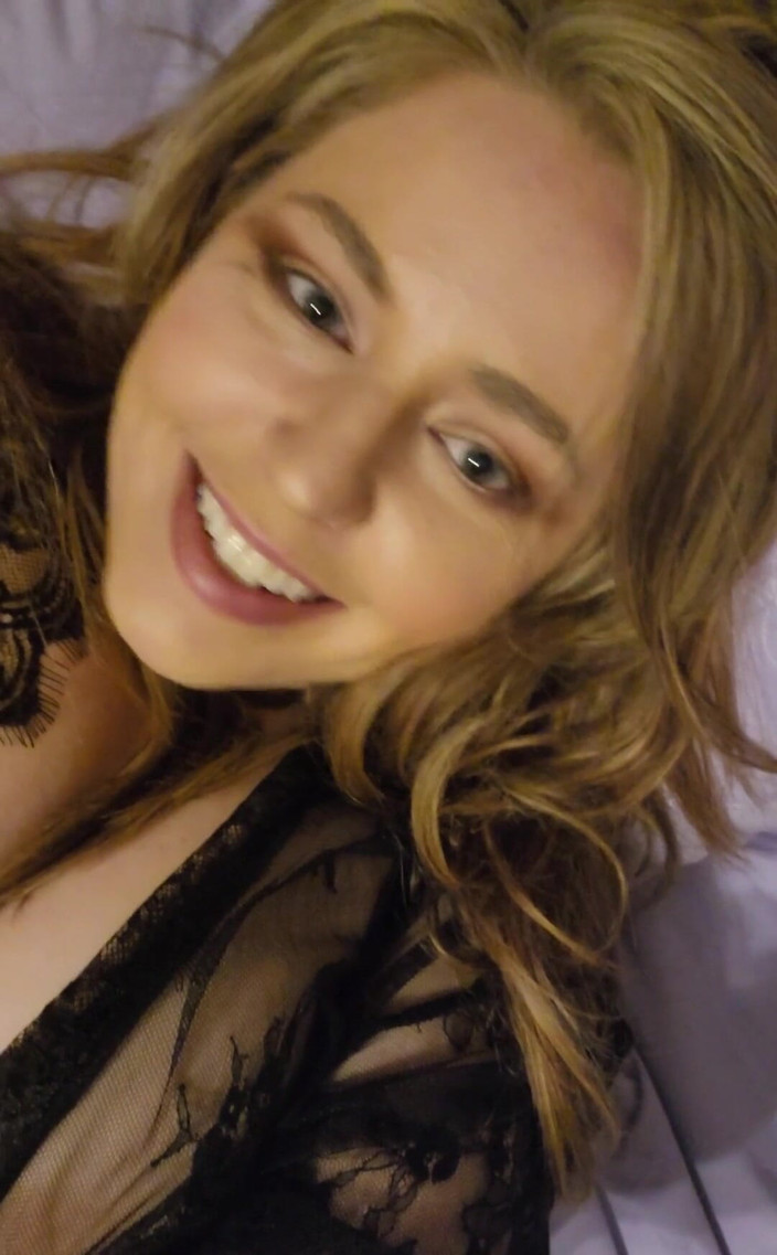 KinkyKatie: Mam najśmiejszą fantazję najgorętszą żonę!