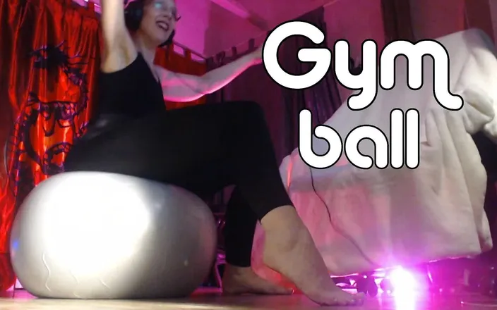 MistressOnline: Mistresonline Is Sitting on a Gym Ball (music Only)