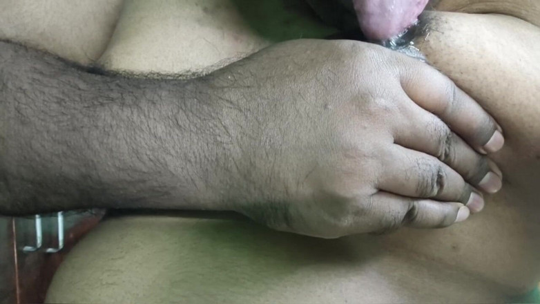 Fapidontmind: 내 젖꼭지에 진동