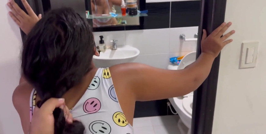 EMY_AND_JONH: Моє кошеня хоче молока в її дупу