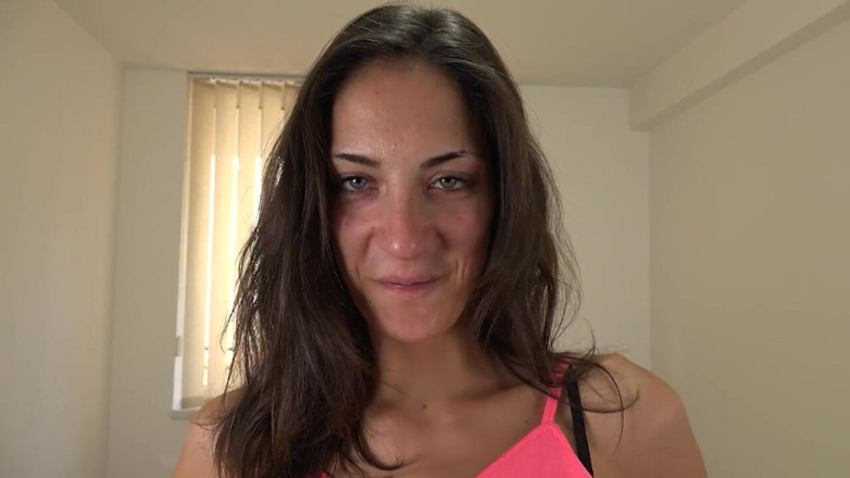 Best Amateur Sex: Hübsche schlanke geile frau, erstes casting, dann kleine titten ficken