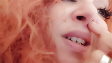 savannahamatoriale: Lo so, è una cattiva abitudine ma non posso resistere