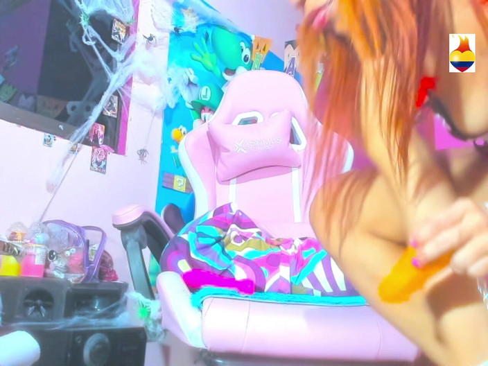 Barbychocolat: Attention, gâteau de bébé fille, la masturbation utilise la carotte...