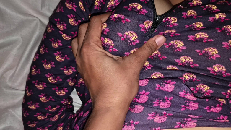 Kalachan69: Desi indienne mignonne, vidéo de sexe hardcore complète