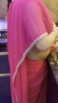 Un devar pervers baise sa bhabhi dans la cuisine par derrière