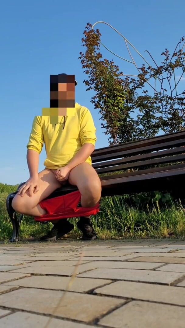Wanker forever: Jerkoff mạo hiểm nóng bỏng trong công viên