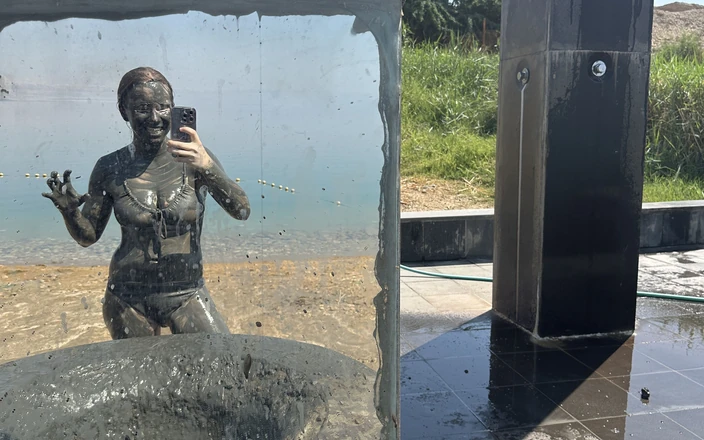 SweetLucy96: It Gets Muddy