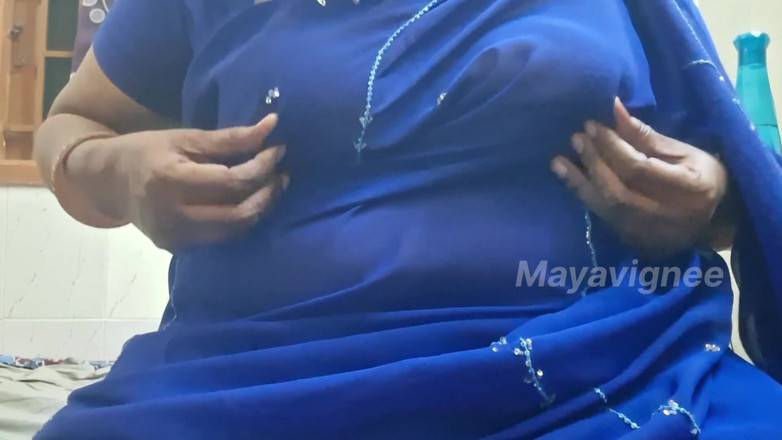 Mayavignee: Saree &amp; Modern Dress Show