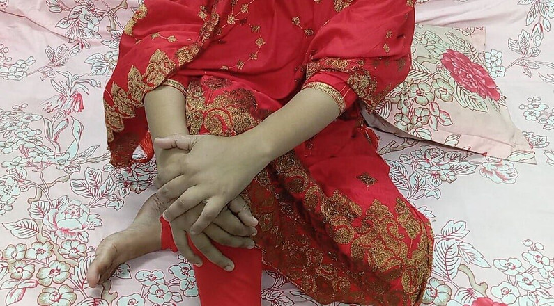 CoupleWorld: 她等不及我了 - 妻子和另一个男人