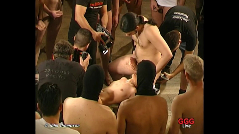 Real Porn Amateur: プライベートビデオ素人 - プライベート輪姦