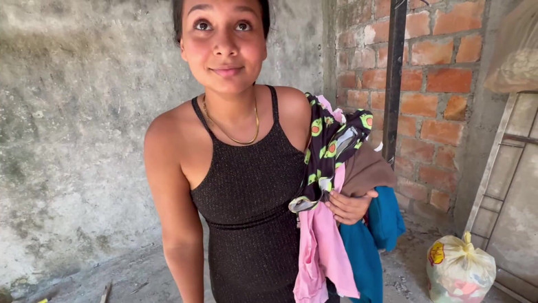 EMY_AND_JONH: My Horny Neighbor I Ask Her to Wash My Clothes...