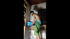 Stink HairyMale: Neděle zdarma Živě