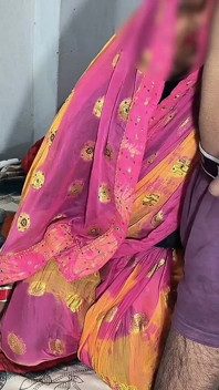 Desi Bhabhi cantik dikongkek mulut dan pantatnya, Semua Air Dibawa Keluar Dari Pepeknya
