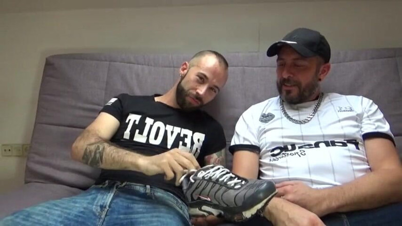 Gaybareback: Angel GArcia fucked bareback by XXL incredible cock