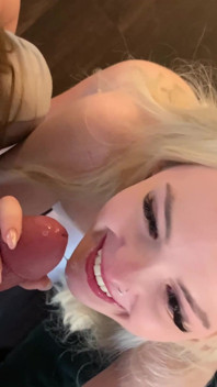 Lily Bell a Laney Grey první školní trojka 4K